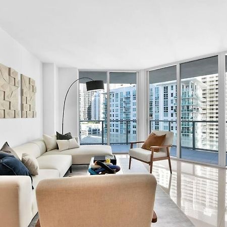 Lovely Upscale Condo Gorgeous View 2Bd 2Bath In Brickell Miami Luaran gambar